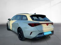 Second-hand Cupra Leon 150 CP (110 kW) 2025 Gri Break