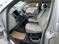 Gebraucht VW Transporter 102 PS (75 kW) 2006 Reflexsilber metallic Van