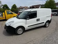 Używany Opel Combo 95 KM (69 kW) 2016 Biały Minivan
