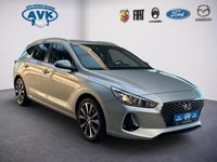 Gebraucht Hyundai i30 Premium 140 PS (102 kW) 2018 Silber Kleinwagen