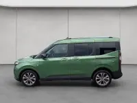 Gebraucht Ford Tourneo Courier Titanium 125 PS (91 kW) 2024 Grün metallic Van / Kleinbus