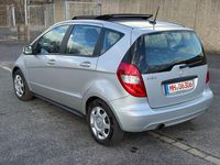 Gebraucht Mercedes A160 95 PS (69 kW) 2011 Silber Limousine