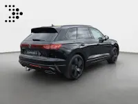 Neu VW Touareg R-line 286 PS (210 kW) 2026 Grenadillschwarz metallic SUV