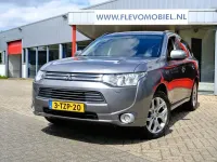 Gebraucht Mitsubishi Outlander P-HEV Edition 121 PS (88 kW) 2014 Grau SUV
