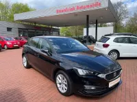 Gebraucht Seat Leon 110 PS (80 kW) 2021 Mitternachtsschwarz (metallic) Limousine
