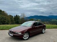 Gebraucht BMW 520 150 PS (110 kW) 1999 Rot Limousine