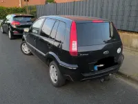 Gebraucht Ford Fusion 80 PS (58 kW) 2009 Schwarz Kleinwagen