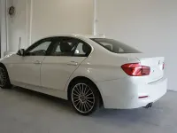 Gebraucht BMW 320 184 PS (135 kW) 2018 Weiß Limousine