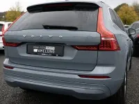 Używany Volvo XC60 Core 197 KM (144 kW) 2023 Szary SUV