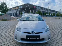 Gebraucht Toyota Prius Executive 99 PS (72 kW) 2010 Silber Kleinwagen