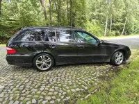 Gebraucht Mercedes E270 177 PS (130 kW) 2003 Schwarz Kombi