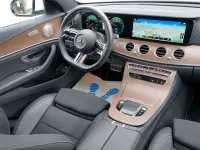 Gebraucht Mercedes E300 AMG line 194 PS (142 kW) 2022 Weiß Limousine
