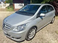 Gebraucht Mercedes B180 116 PS (85 kW) 2010 Polarsilber  metalliclack Van / Kleinbus