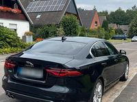 Gebraucht Jaguar XE 180 PS (132 kW) 2020 Schwarz Limousine