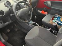 Gebraucht Peugeot 107 68 PS (50 kW) 2008 Rot Kleinwagen