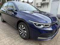 Gebraucht VW Golf VIII 150 PS (110 kW) 2020 Atlantic blue metallic Kleinwagen