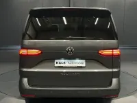 Gebraucht VW Multivan 150 PS (110 kW) 2023 Indiumgrau metallic Van / Kleinbus