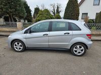 Gebraucht Mercedes B170 116 PS (85 kW) 2008 Silber Van / Kleinbus