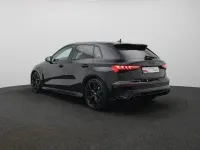Gebraucht Audi RS3 Sportback Premium 400 PS (294 kW) 2024 Mythosschwarz metallic Kleinwagen