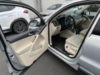 Gebraucht VW Tiguan Track & Field 200 PS (147 kW) 2012 Silber SUV