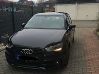 gebraucht Audi A1 Sportback S-Line 1.2 TSI 63 KW/85 PS mit Glasschiebedach