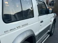 Gebraucht Mitsubishi Pajero 150 PS (110 kW) 1992 Weiß SUV