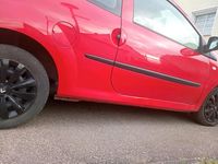 Gebraucht Renault Twingo 58 PS (42 kW) 2010 Rot Kleinwagen