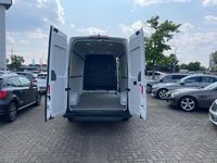 Gebraucht VW Crafter 140 PS (102 kW) 2023 Weiß Van