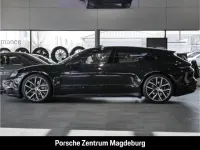 Neu Porsche Taycan Sport Turismo Black Edition 319 kW (435 PS) 2026 Schwarz Kombi