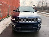 Gebraucht Jeep Compass Limited 140 PS (102 kW) 2019 Blau SUV