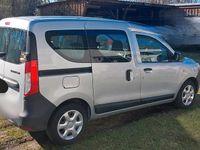 Gebraucht Dacia Dokker 102 PS (75 kW) 2017 Silber Van / Kleinbus