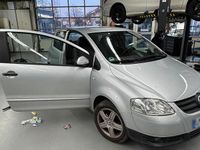 Gebraucht VW Fox 60 PS (44 kW) 2011 Silber Kleinwagen