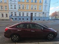 Gebraucht Honda Civic Executive 141 PS (103 kW) 2016 Rot Limousine