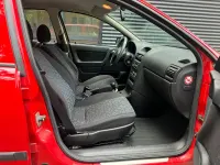 Gebraucht Opel Astra 75 PS (55 kW) 2000 Rot Limousine