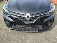 Gebraucht Renault Clio V Equilibre 91 PS (66 kW) 2023 Perlmutt schwarz Limousine