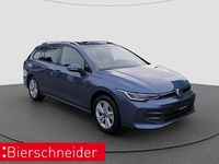 Gebraucht VW Golf VIII Life 150 PS (110 kW) 2024 Blau Kombi