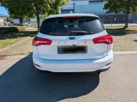 Gebraucht Ford Focus Cool & Connect 125 PS (91 kW) 2020 Weiß Kombi