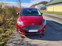 Gebraucht Ford S-MAX Titanium 190 PS (139 kW) 2019 Rot Van / Kleinbus