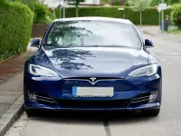 Gebraucht Tesla Model S 386 kW (525 PS) 2018 Blau Kleinwagen