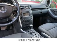 Gebraucht Mercedes B200 136 PS (100 kW) 2009 Silber Van / Kleinbus