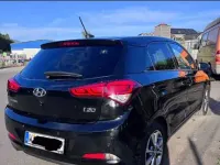 Używany Hyundai i20 Active 120 KM (88 kW) 2018 Czarny Sedan/Limuzyna