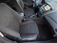 Gebraucht Ford Focus Business Edition 120 PS (88 kW) 2016 Silber Kombi