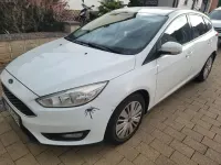 Gebraucht Ford Focus Trend 95 PS (69 kW) 2015 Weiß Limousine