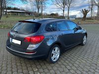 gebraucht Opel Astra Sport Tourer 1.7 CDTI 2011