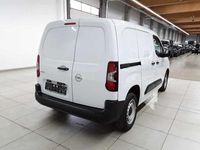 Gebraucht Opel Combo 102 PS (75 kW) 2024 Kaolin weiß Van