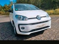 Gebraucht VW up! CLUB 75 PS (55 kW) 2017 Weiß Kleinwagen