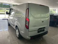 Gebraucht Ford Transit Custom 131 PS (96 kW) 2023 Silber, metallic Limousine
