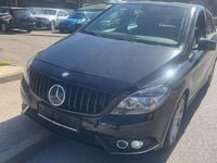 Gebraucht Mercedes B200 136 PS (100 kW) 2012 Schwarz Kleinwagen