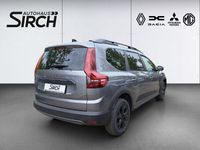 Gebraucht Dacia Jogger Extreme 110 PS (80 kW) 2025 Grau Van / Kleinbus