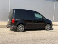 Gebraucht VW Caddy 75 PS (55 kW) 2018 Schwarz Van / Kleinbus